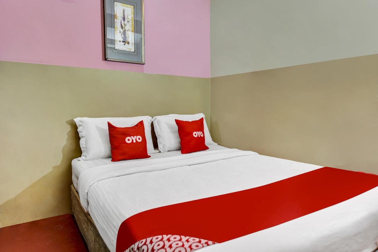 Hotel Bintang 加影 外观 照片