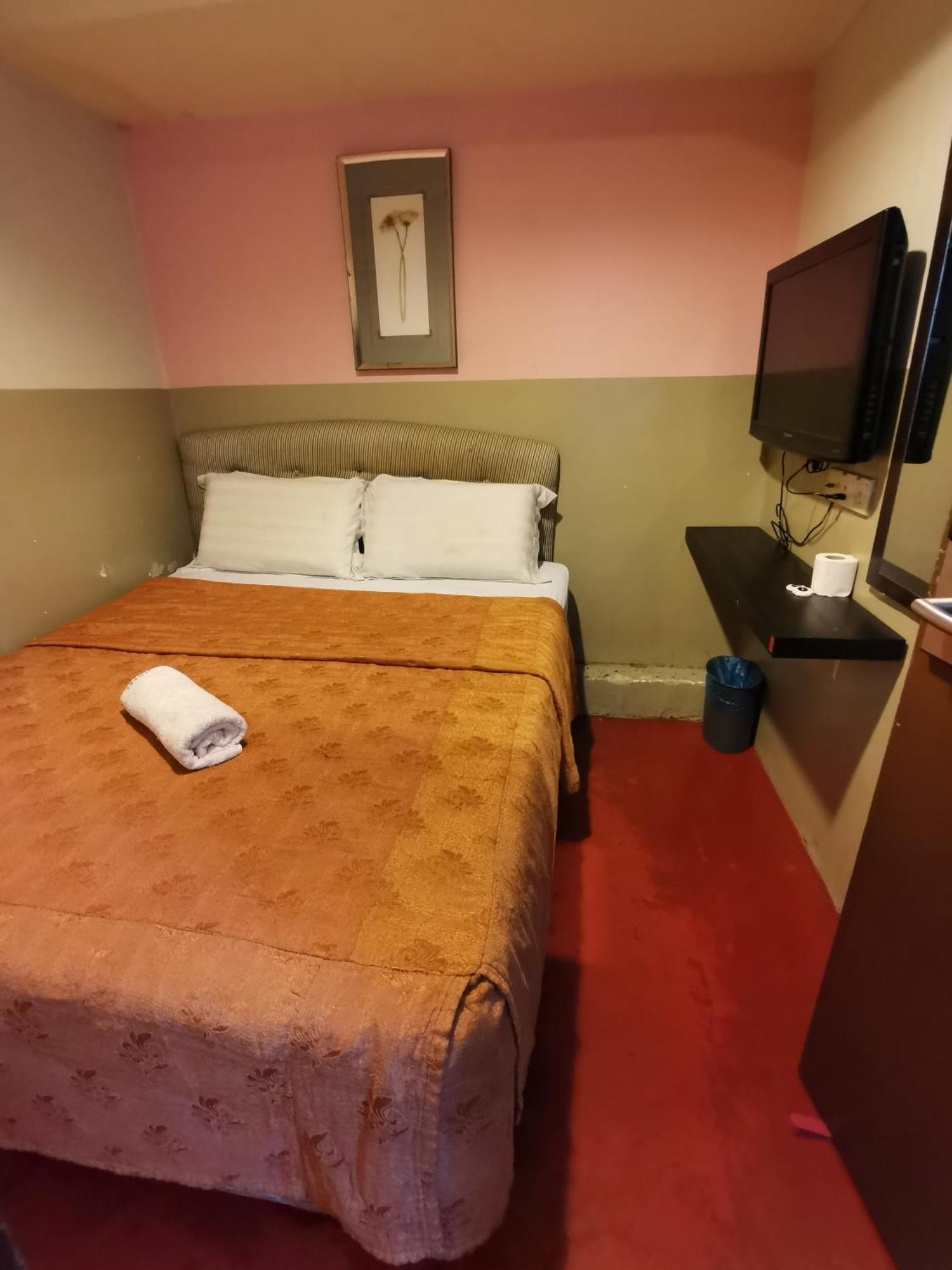 Hotel Bintang 加影 外观 照片