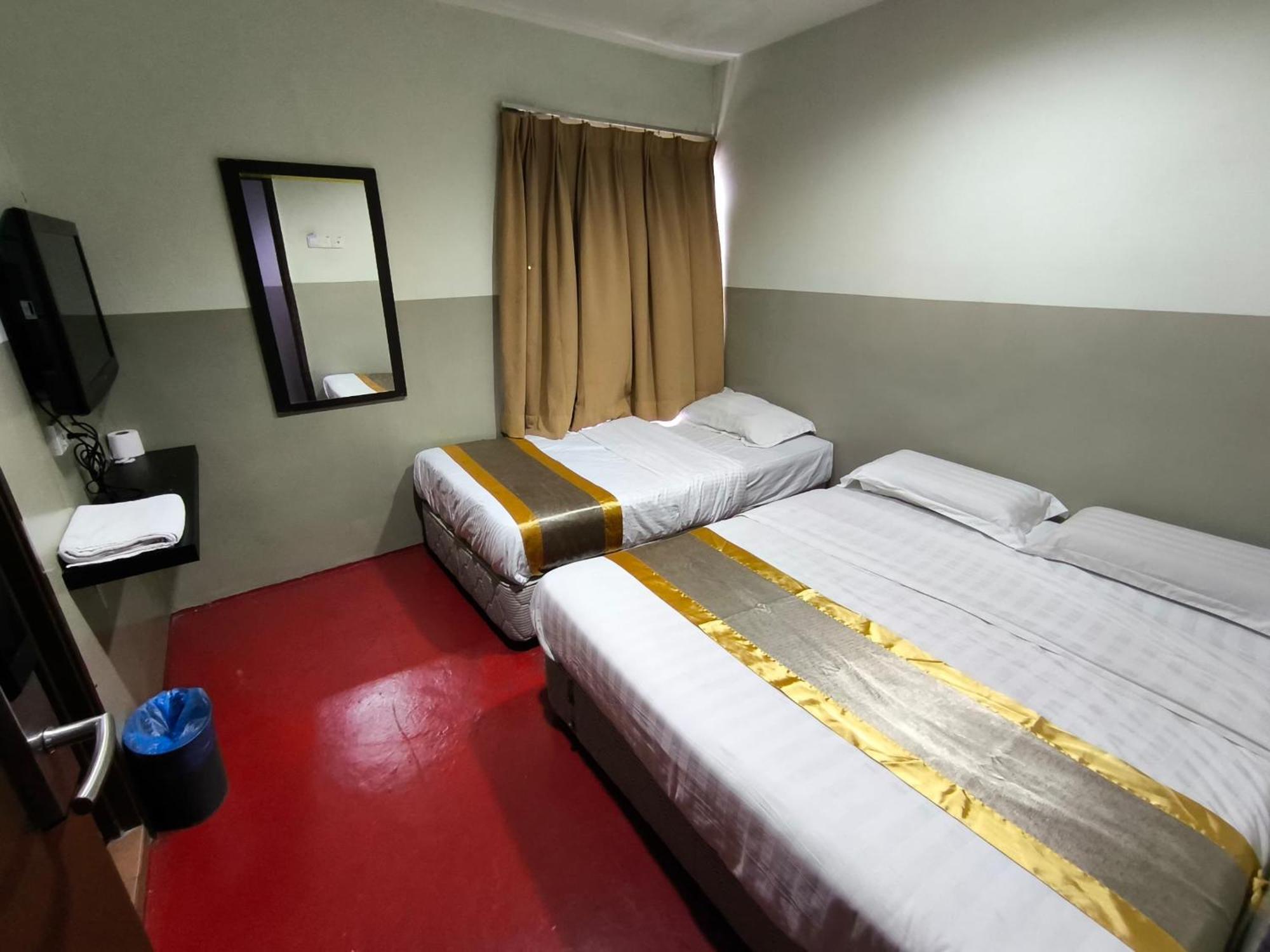 Hotel Bintang 加影 外观 照片